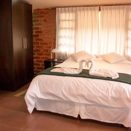 באניוס El Pedron Hotel מראה חיצוני תמונה