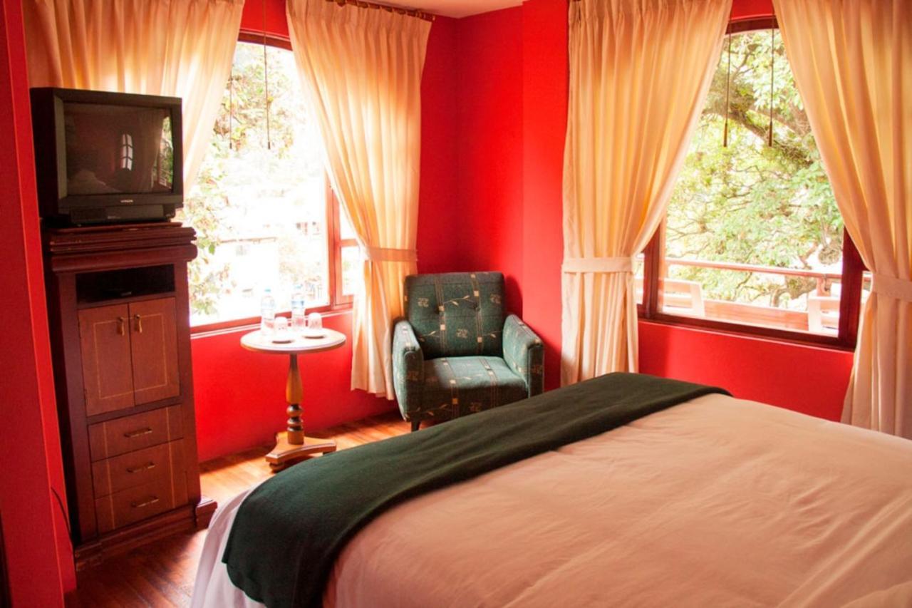 באניוס El Pedron Hotel מראה חיצוני תמונה