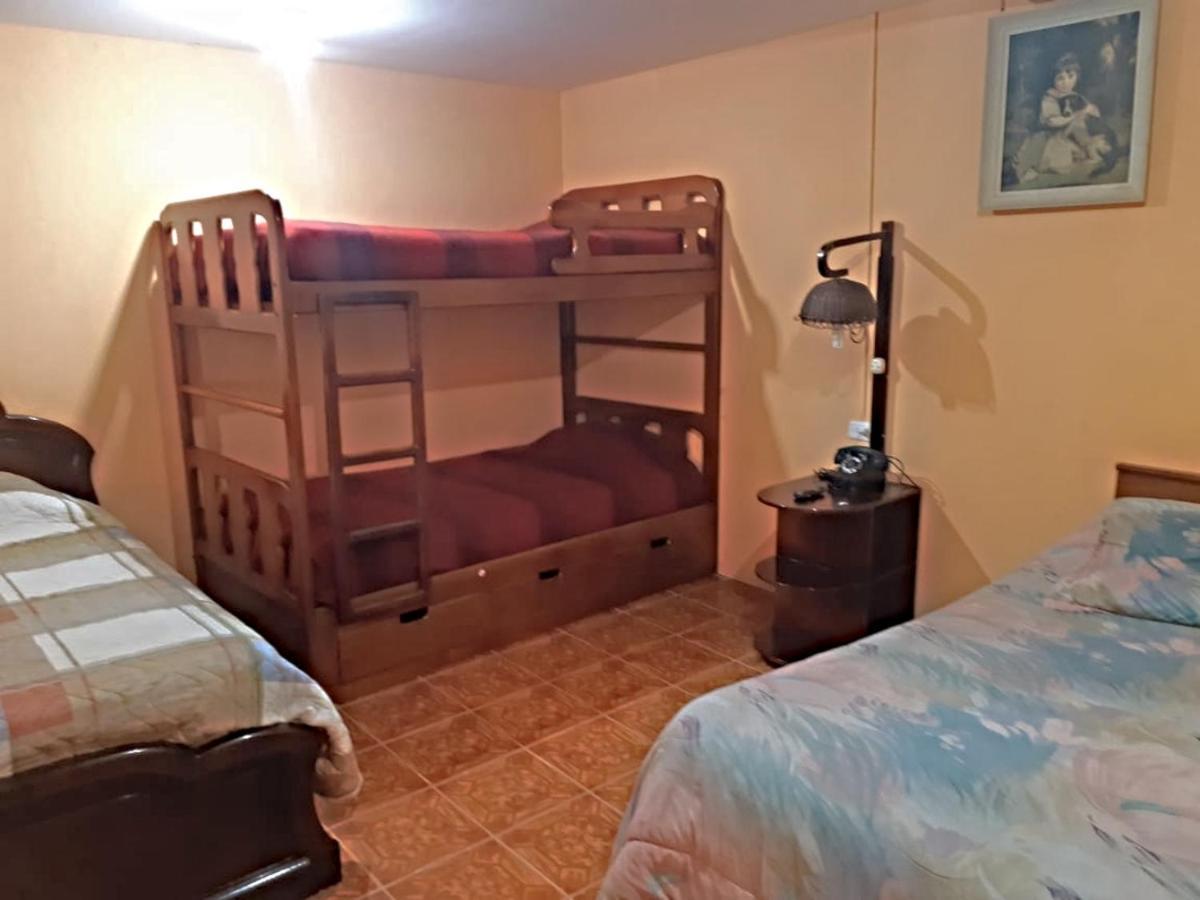 באניוס El Pedron Hotel מראה חיצוני תמונה