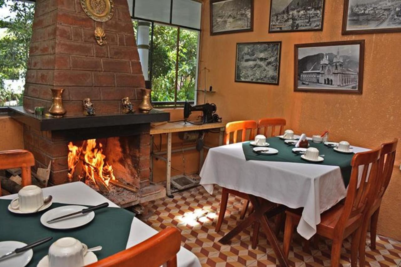 באניוס El Pedron Hotel מראה חיצוני תמונה