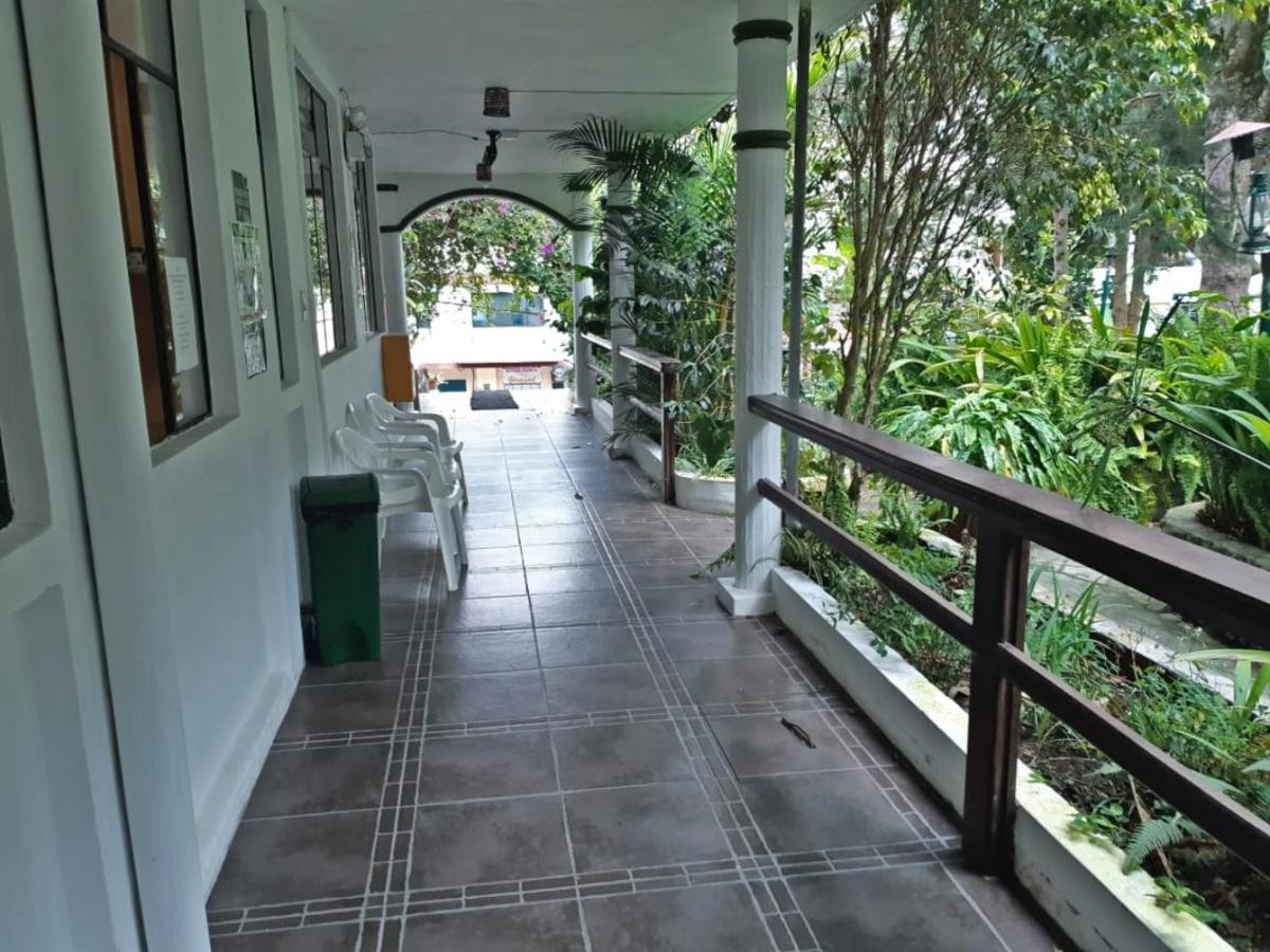 באניוס El Pedron Hotel מראה חיצוני תמונה