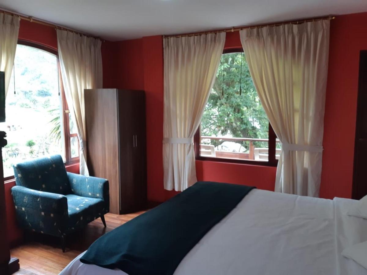 באניוס El Pedron Hotel מראה חיצוני תמונה