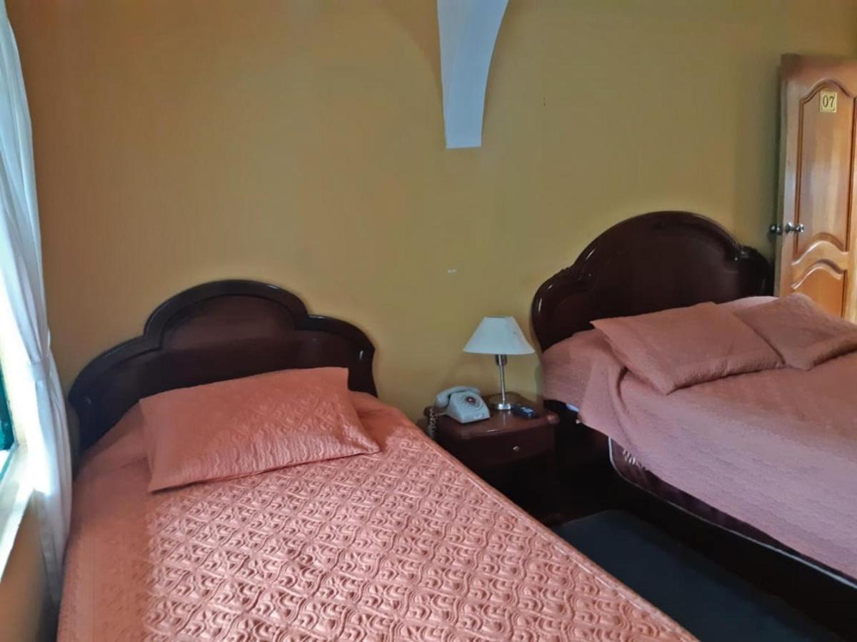 באניוס El Pedron Hotel מראה חיצוני תמונה